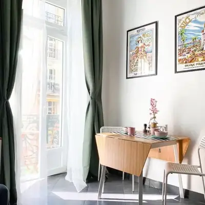 DeLuxe Studio Cosy