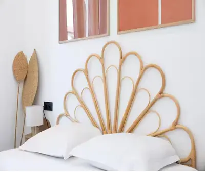 a bedroom with a white bed with a metal headboard at Splendide Appartement Neuf au Port de Nice in Nice