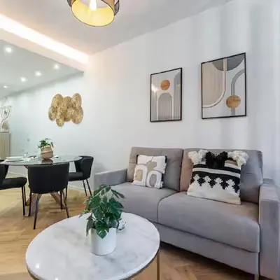 Carre dOr Design Confort and Centralité