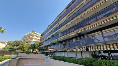a large building with a staircase in front of it at Nice Mont Boron proche du Port in Nice