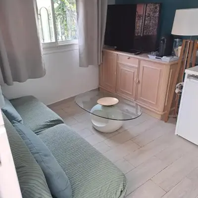 Studio dans le vert