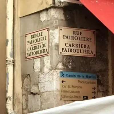 Cozy 50 m2 - Balcony & Air Conditioning! Heart of Old Nice