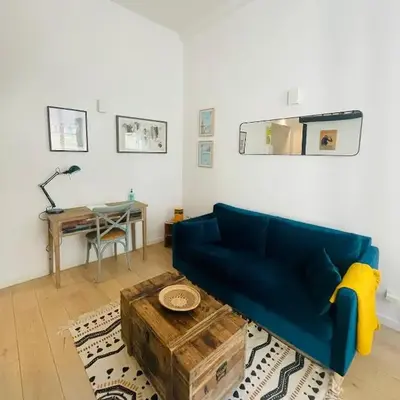 Bright modern studio