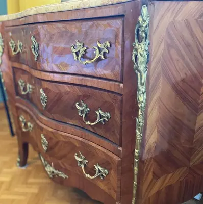 a wooden dresser with a drawerrityrityrityrityrityrityrityrityrity at Vue Mer Panoramique - Terrasse - Climatisation - 2 Bedrooms - Wifi - Cuisine - Tramway in Nice