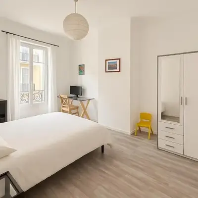 Large 1 bedroom apartment