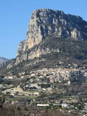 a view of the mountain at Hotel mon Soleil in La Gaude