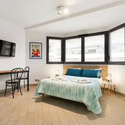 Les Oranges Five Stars HolidayHouse