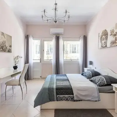 NOTRE DAME - Huge sunny modern 2BR flat - Terrace