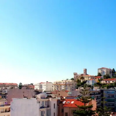 Cosy - Negresco - AC - 5 min walk to Beach