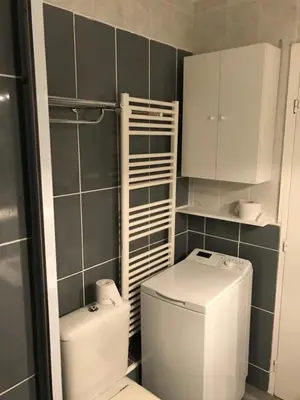 a small bathroom with a toilet and a sink at Studio Nice Centre garibaldi port plage in Nice