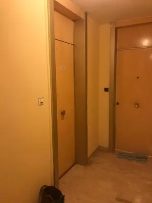 an empty room with a door and a hallway at Studio Nice Centre garibaldi port plage in Nice