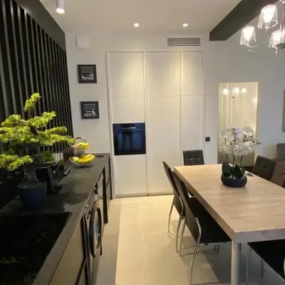 ZEN and Charming - Center -5 min walk to Sea- 2BR