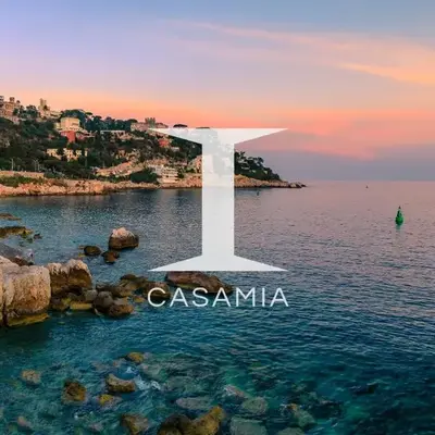 Seaside Studio by iCasamia it