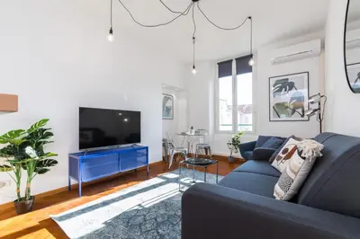 Gallery image of 7 MEDECIN - Place Massena - Central 2p - Lumineux - Climatise in Nice
