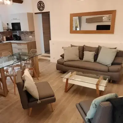 Beautiful Old Town flat