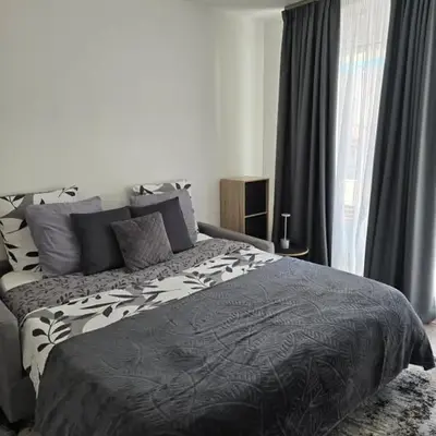 Lovely 1 bedroom vacation home with free parking.
